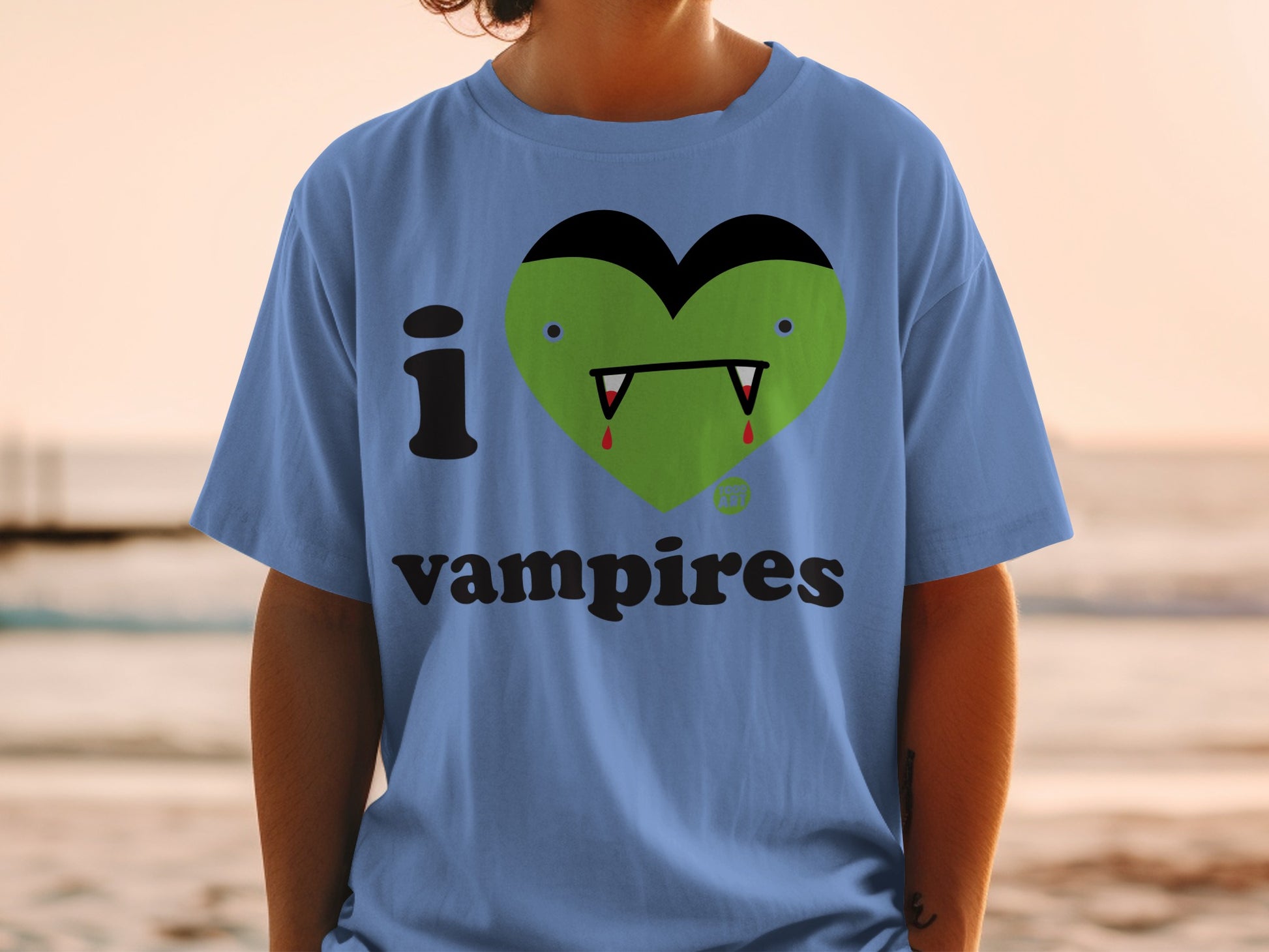 I Love Vampires Fun Graphic T-Shirt for Halloween