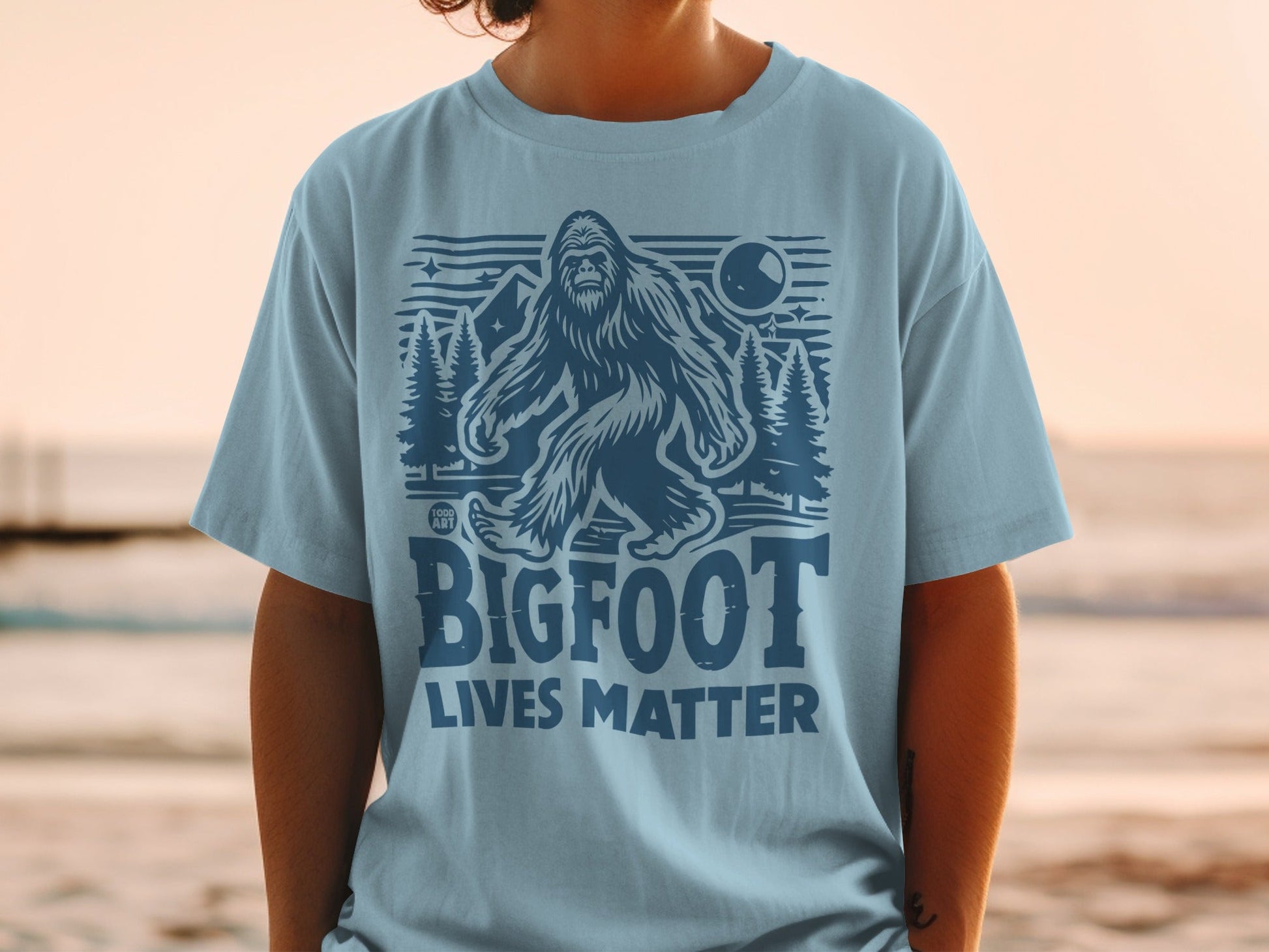 Bigfoot Lives Matter Graphic T-Shirt for Enthusiasts
