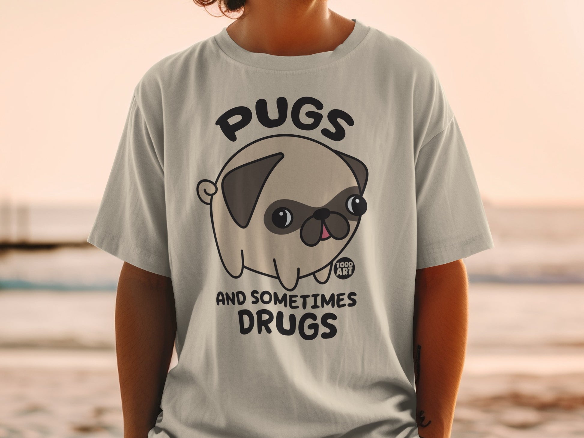 Funny Pugs And Sometimes Drugs Design T-shirt
