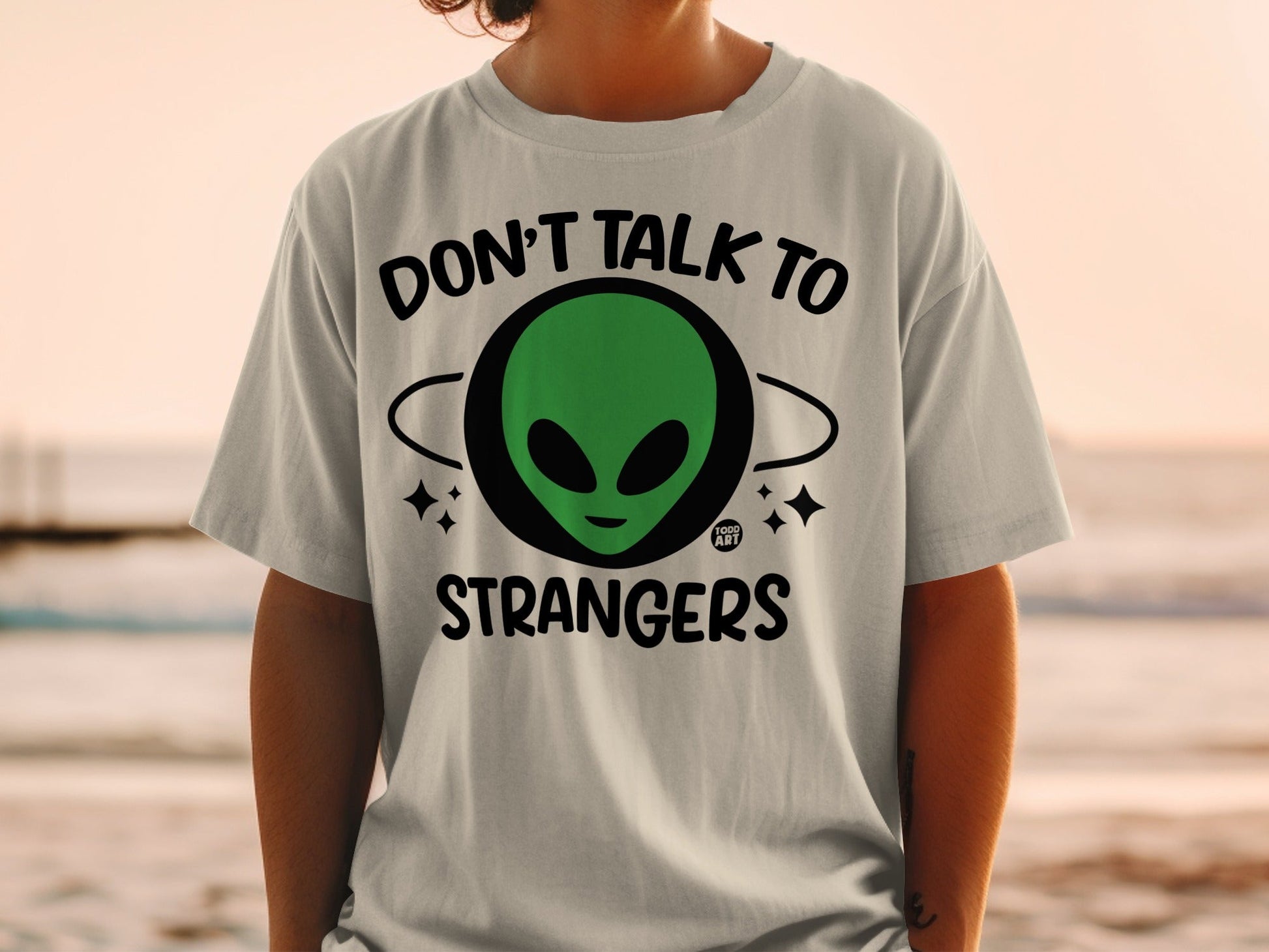Don't Talk to Strangers Alien Graphic T-shirt