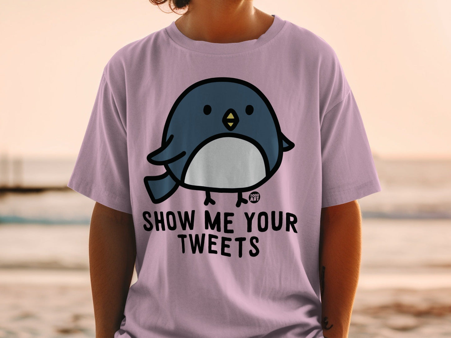 Show Me Your Tweets Graphic T-shirt Design