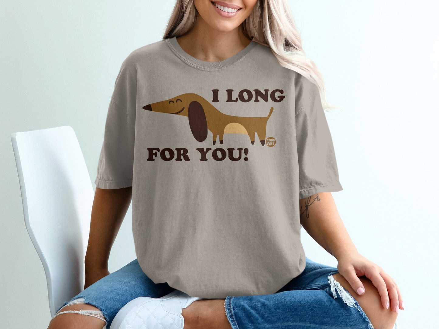 I Long For You Dachshund Graphic T-Shirt