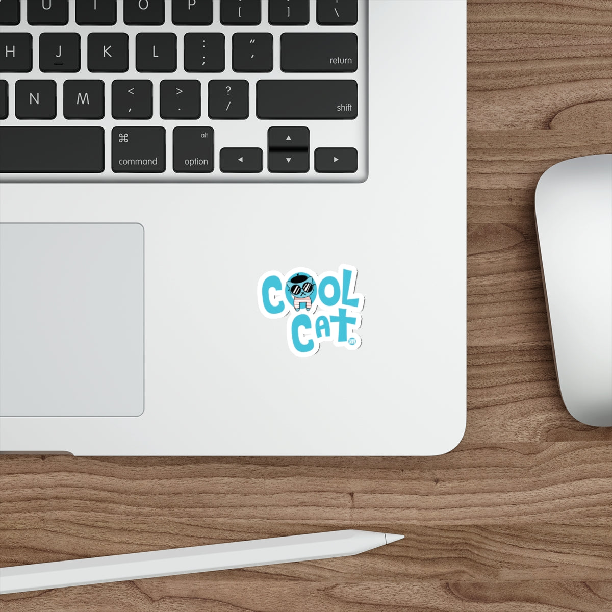 Cool Cat With Beret and Shades Illustration sticker