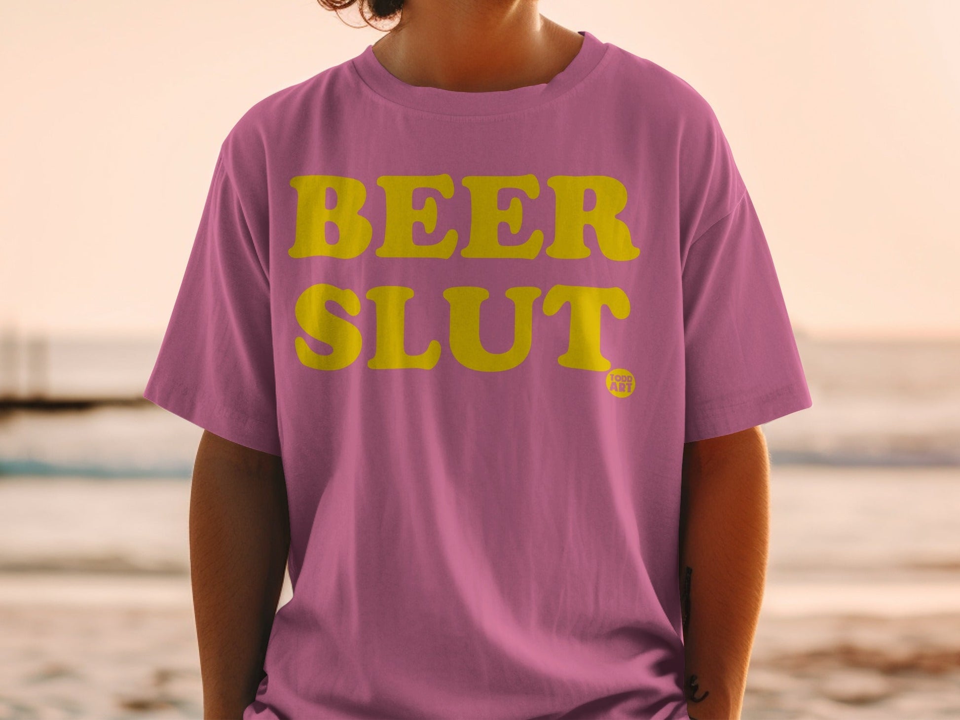 Funny Beer Slut Graphic T-Shirt for Casual Wear