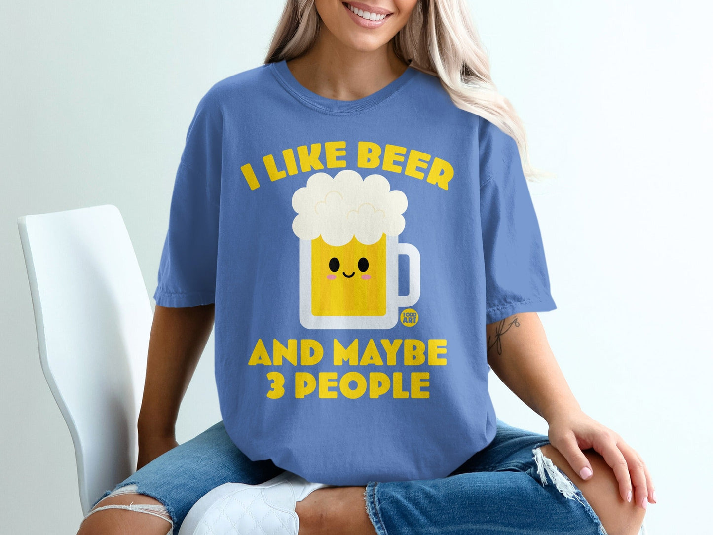 I Like Beer and Maybe 3 People Funny T-Shirt