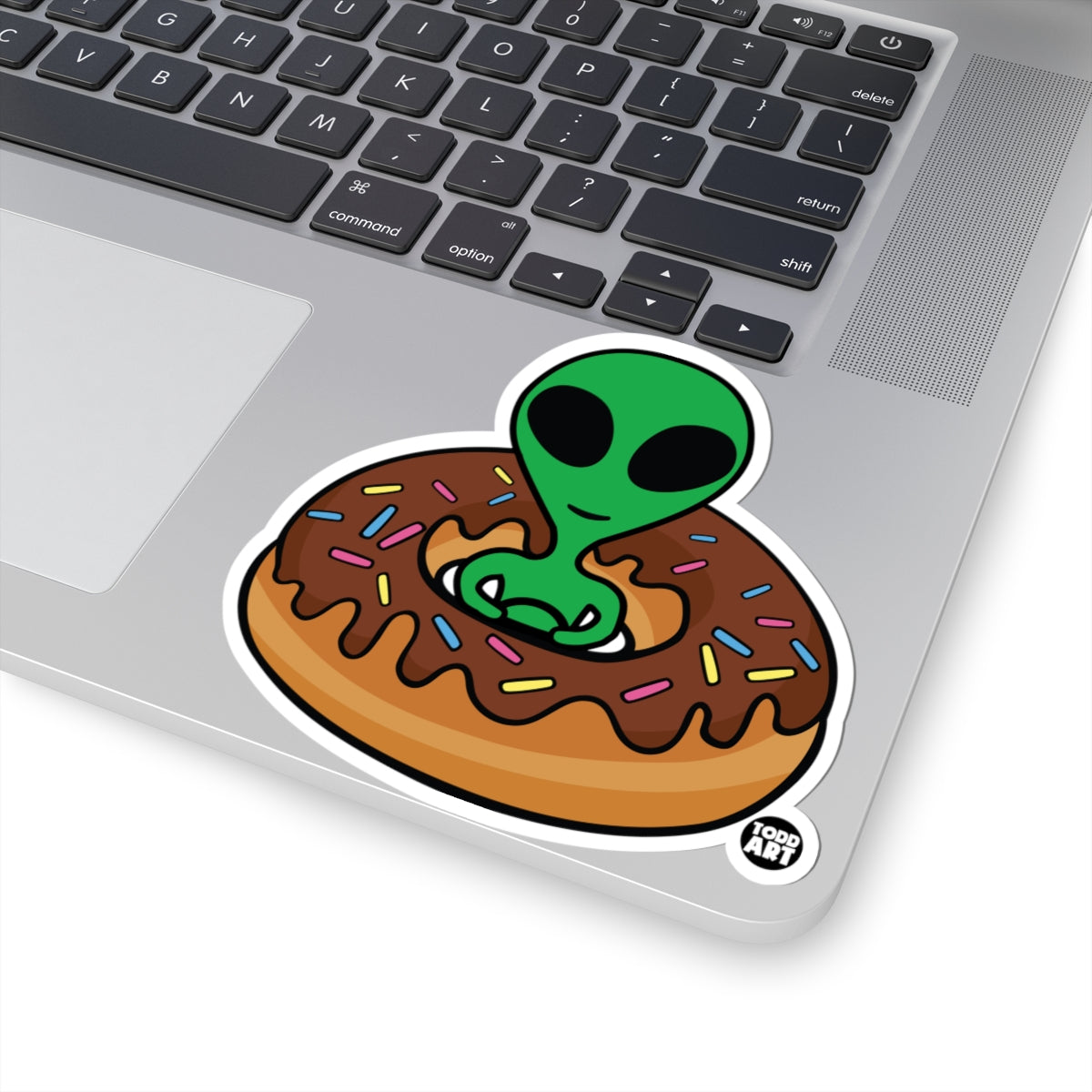 alien-donut-spaceship