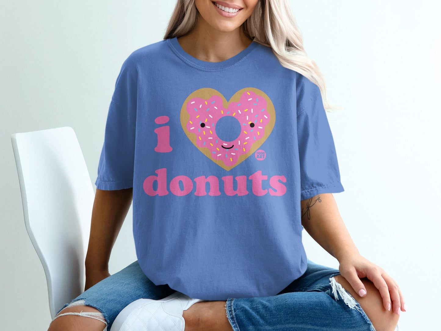 I Love Donuts Graphic Tee Ideal for Donut Lovers