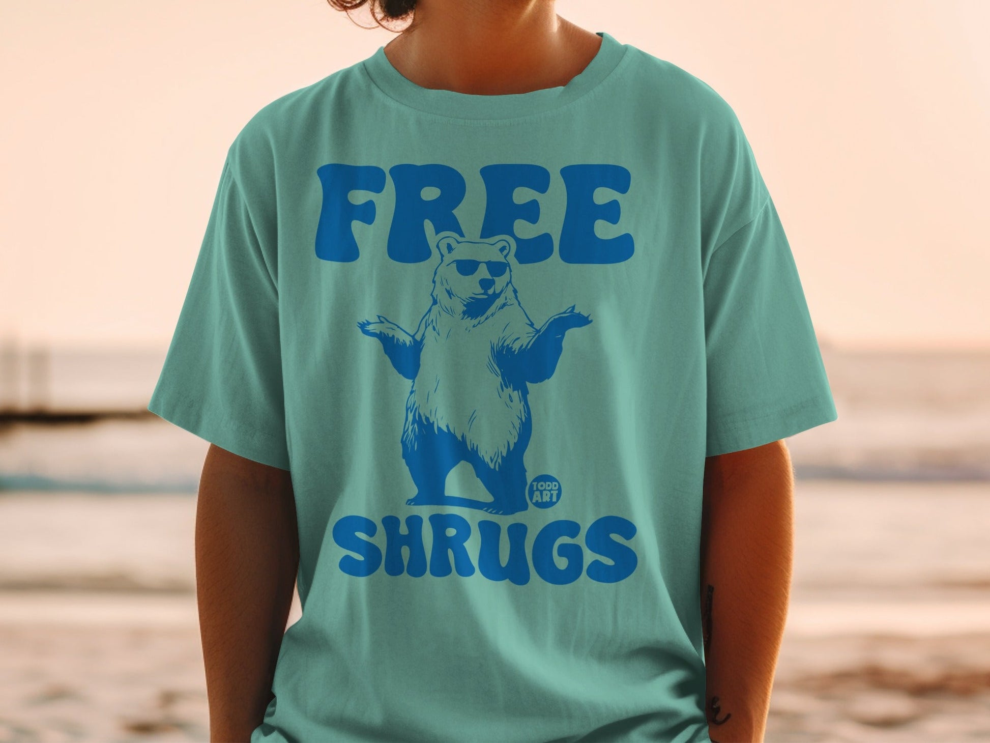Free Shrugs Bear Graphic T-Shirt