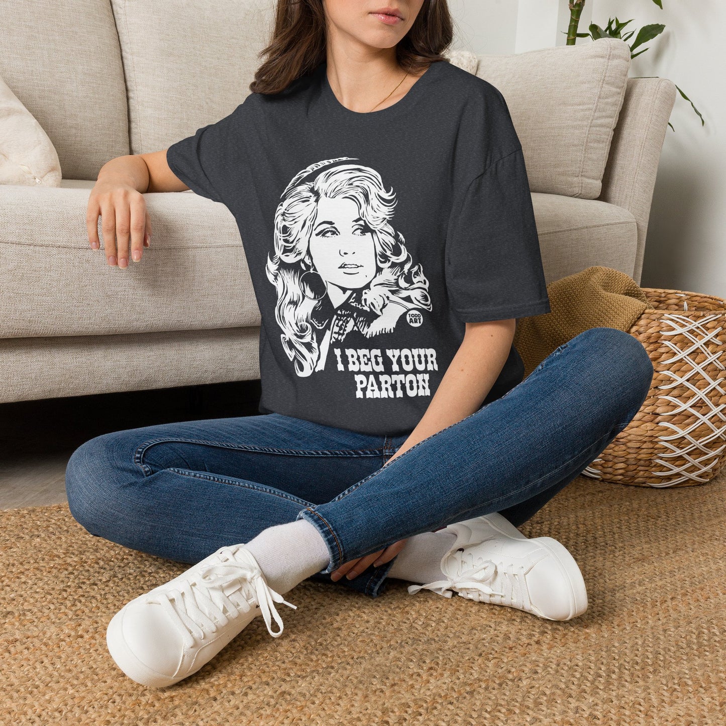 Dolly Parton Portrait T-Shirt — “I Beg Your Parton” Retro Country Graphic Tee