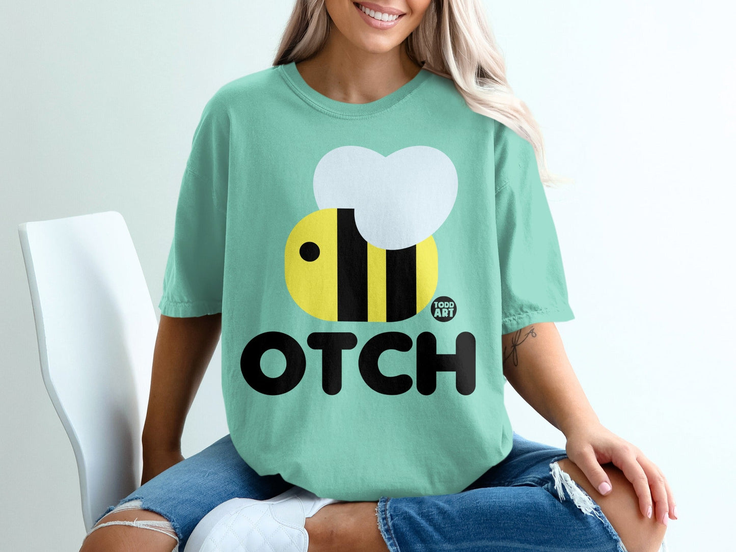 Cute Bee Graphic Design OTCH Todd Art Shirt