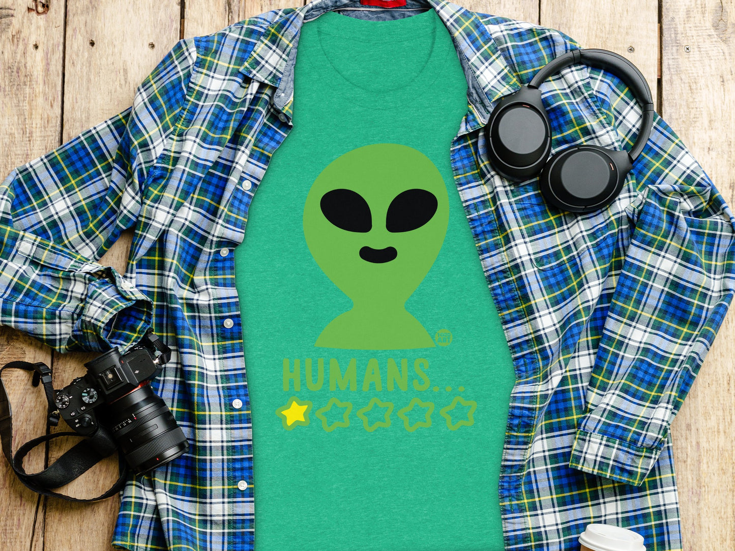Funny Alien Humans Rating Design Graphic T-Shirt