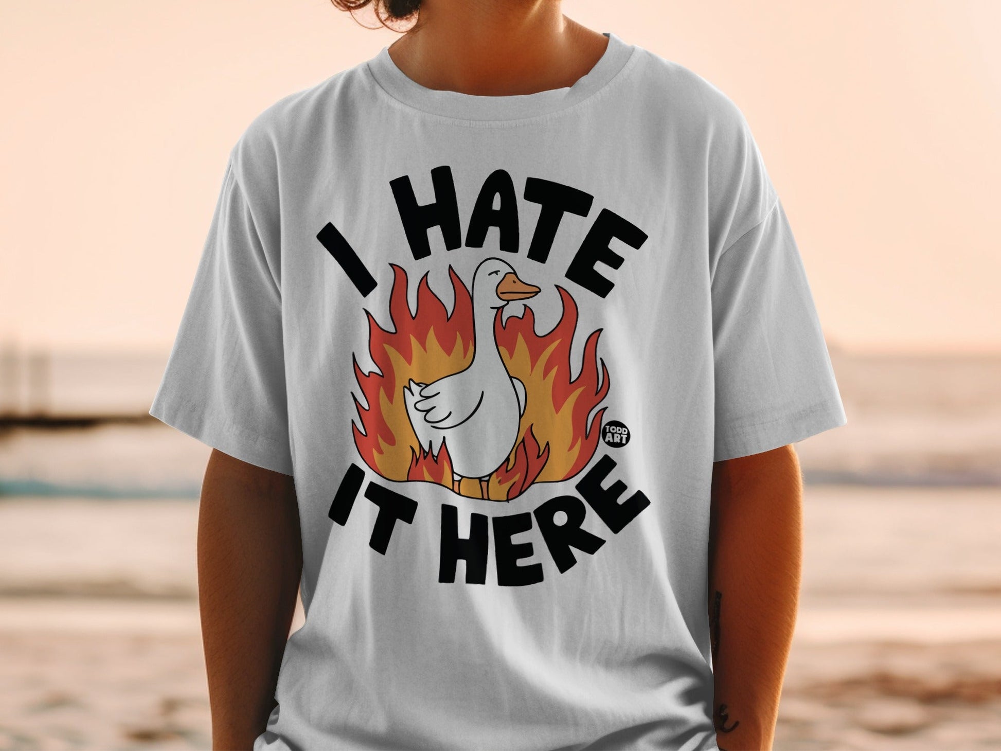 I Hate It Here Funny Duck On Fire Graphic T-Shirt