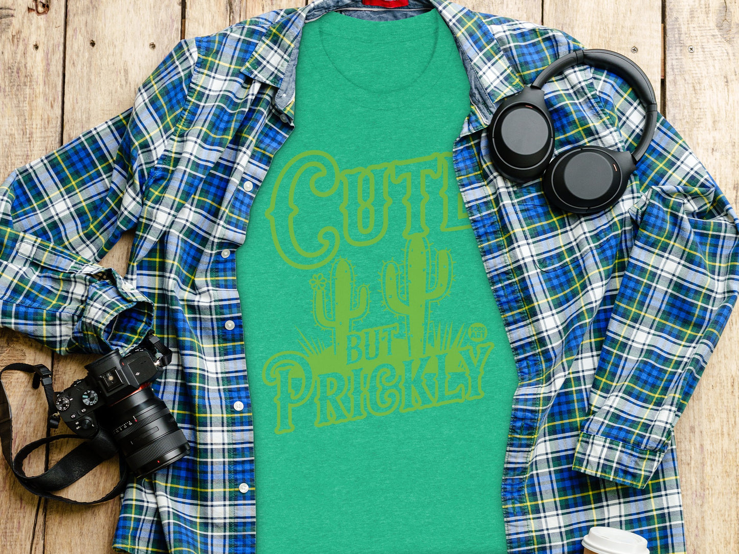 Cute But Prickly Graphic Tee for Casual Summer Wear
