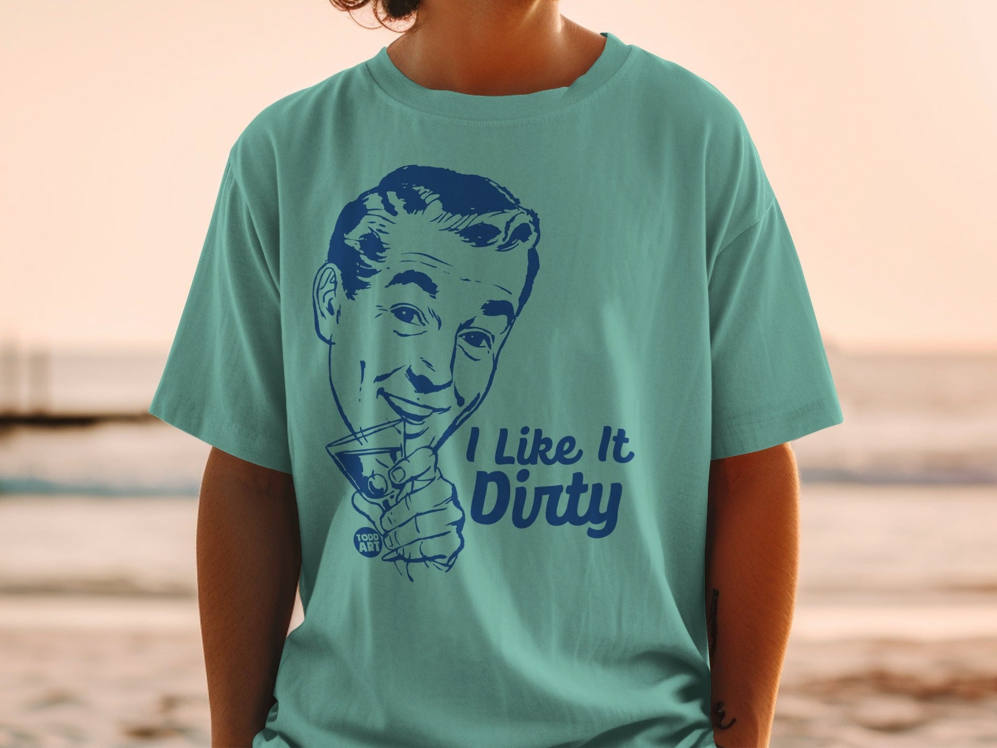 I Like It Dirty Vintage Style Graphic T-shirt