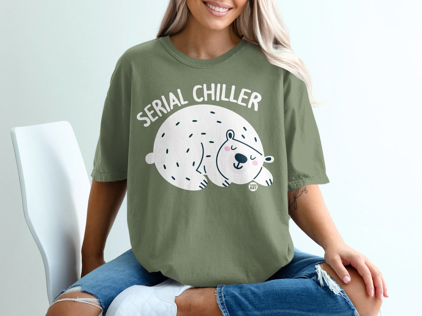 Serial Chiller Cute Polar Bear Graphic T-shirt