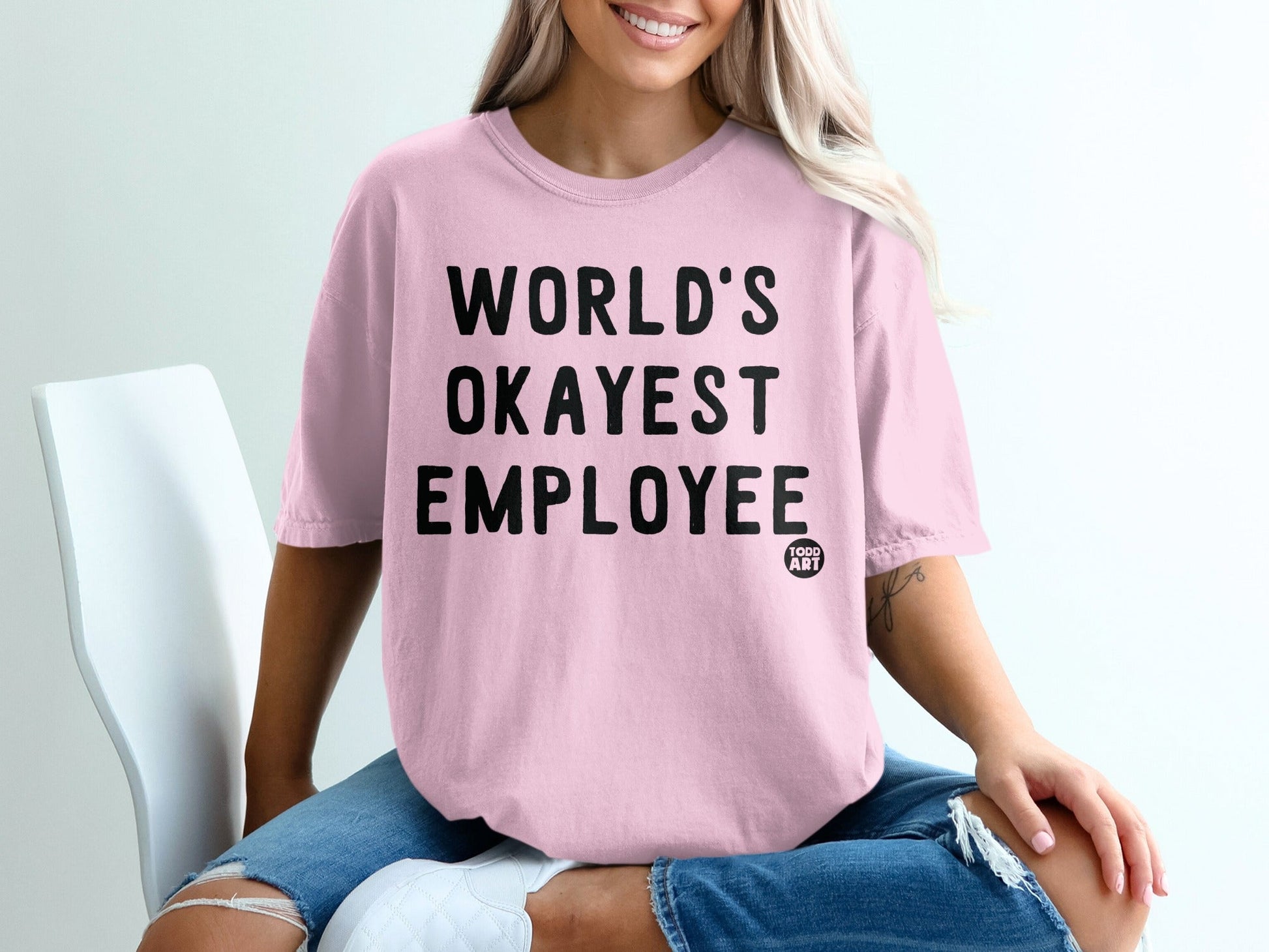 World's Okayest Employee Graphic T-Shirt