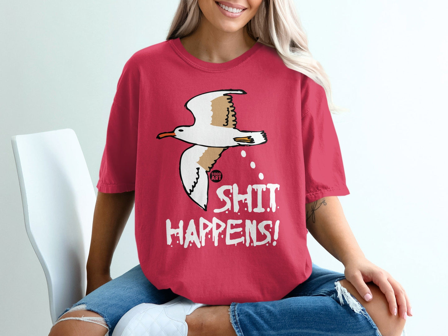 Shit Happens Seagull Print Funny Graphic T-shirt
