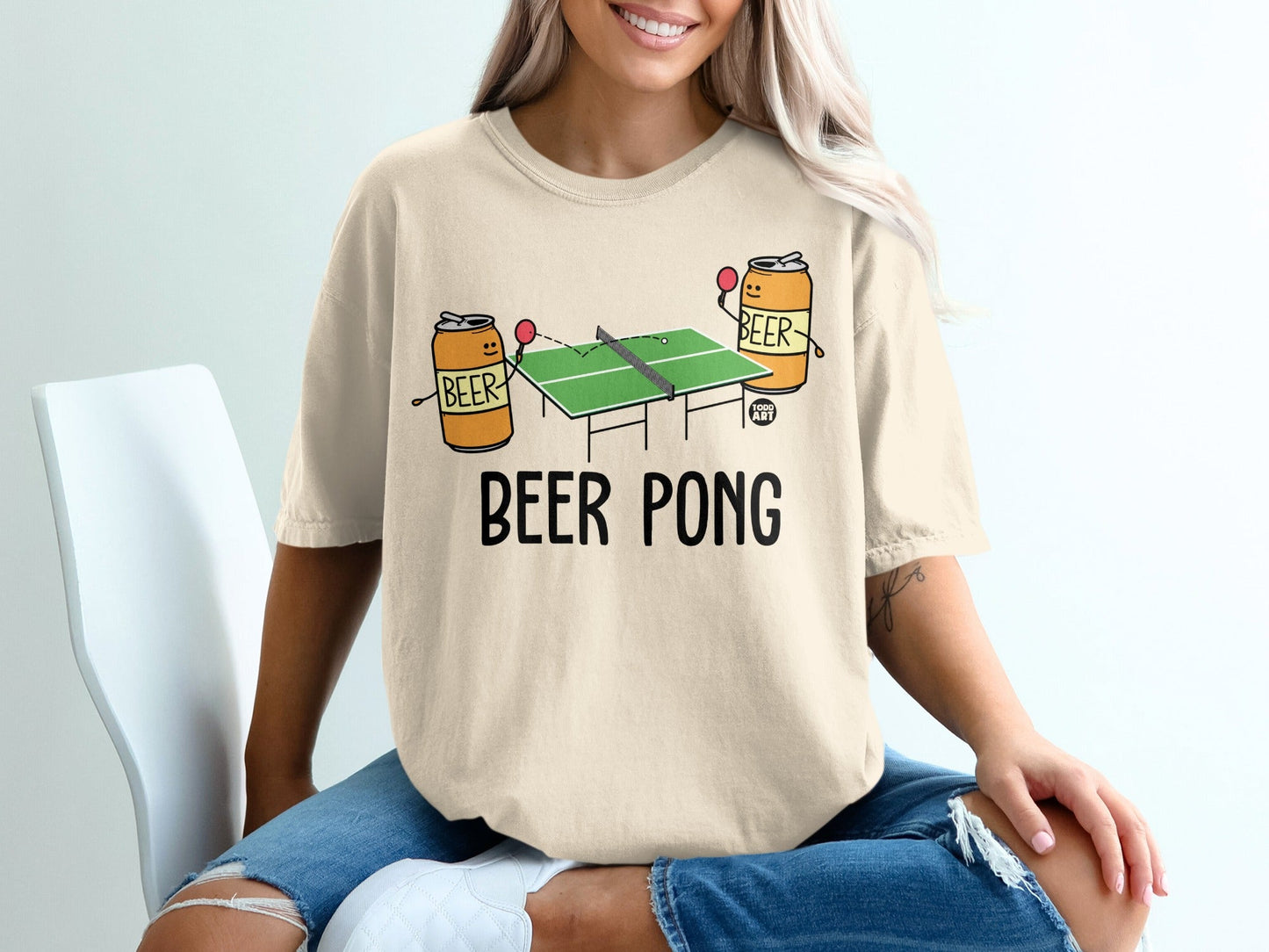 Fun Beer Pong Cartoon Graphic T-Shirt for Casual Wear