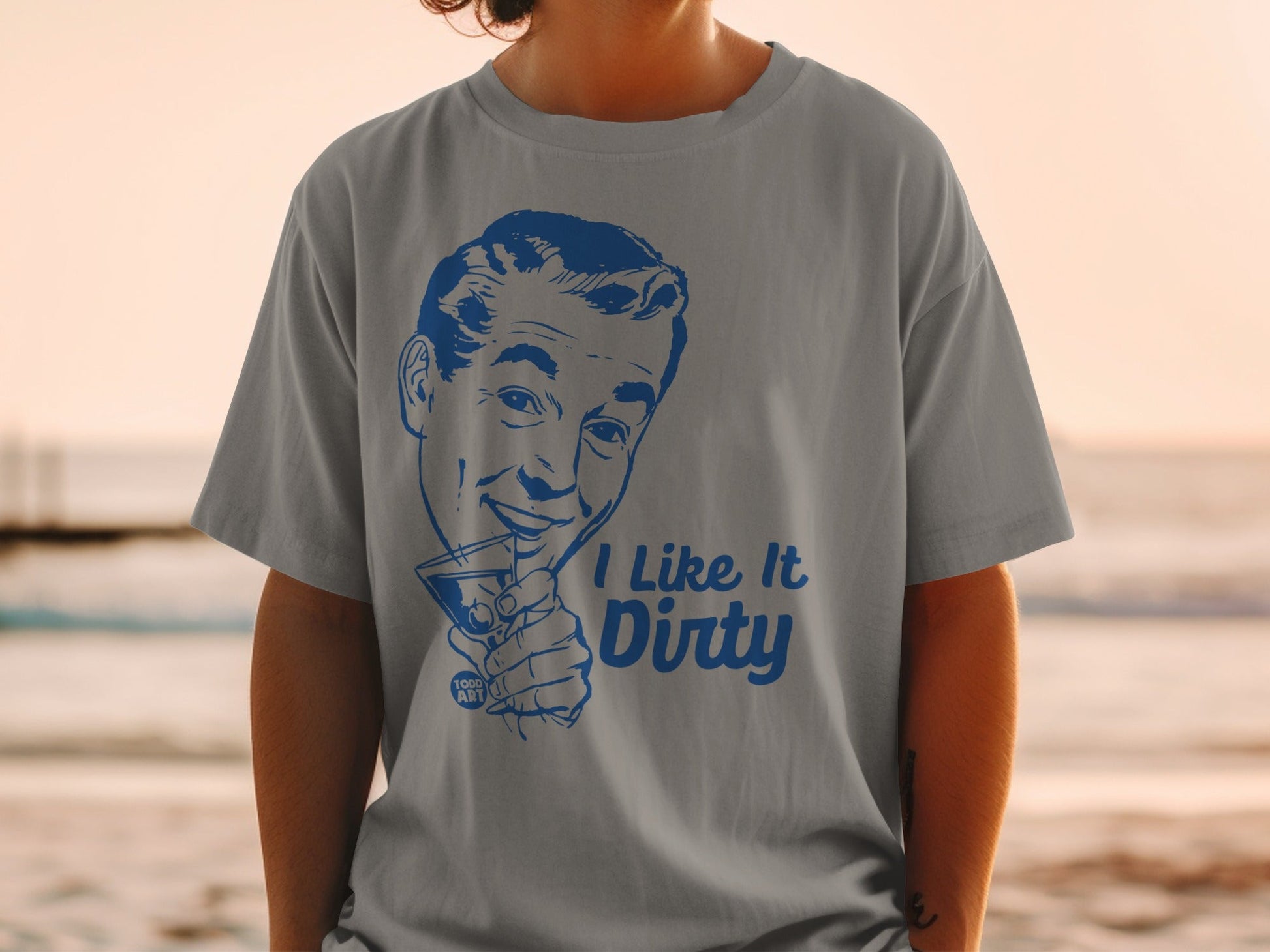 I Like It Dirty Vintage Style Graphic T-Shirt