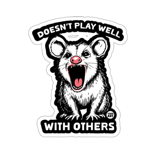 Grumpy Opossum Doesnt Play Well With Others 