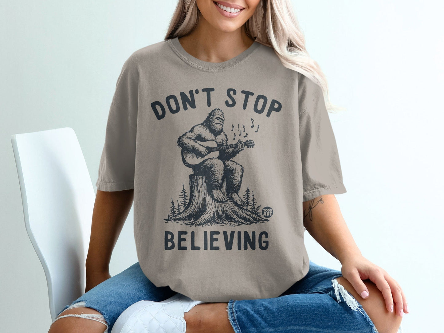 Don't Stop Believing Bigfoot Graphic T-Shirt