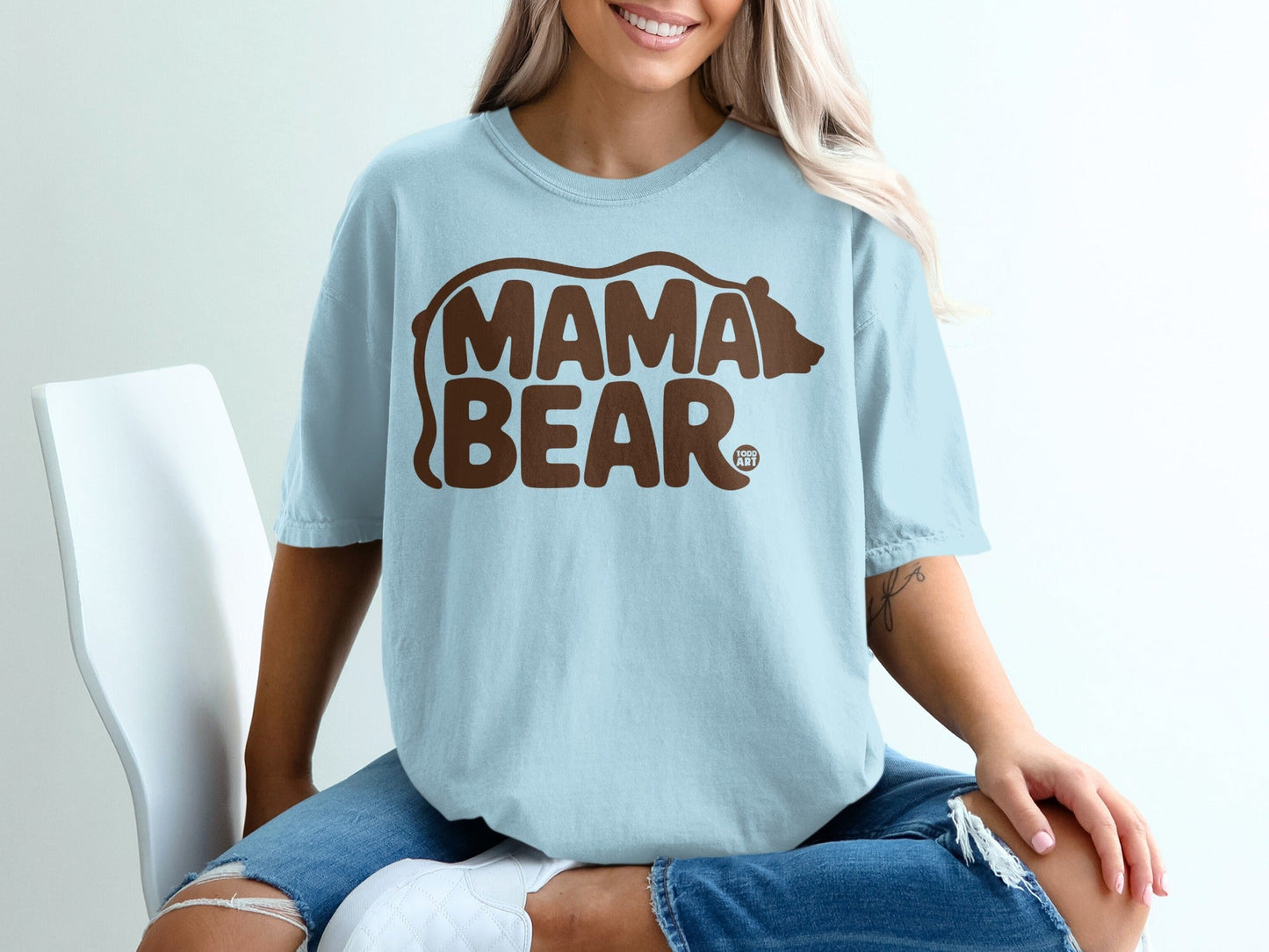 Mama Bear Graphic Tee for Everyday Comfort