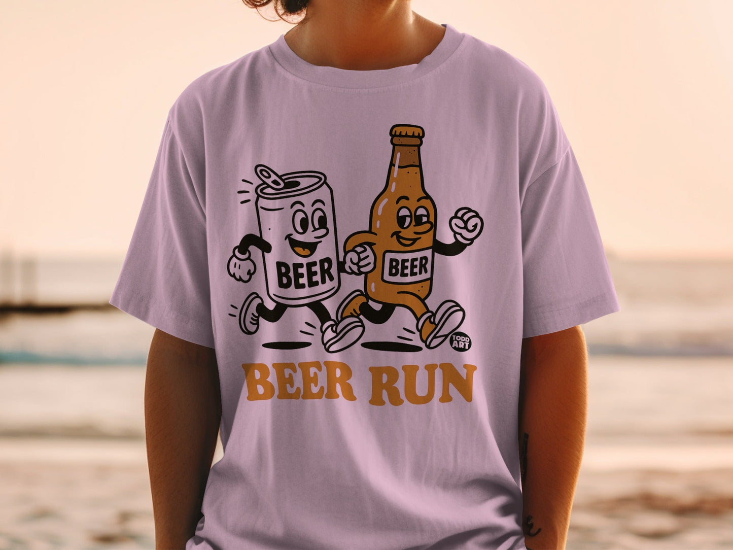 Fun Cartoon Beer Run Design Graphic T-Shirt