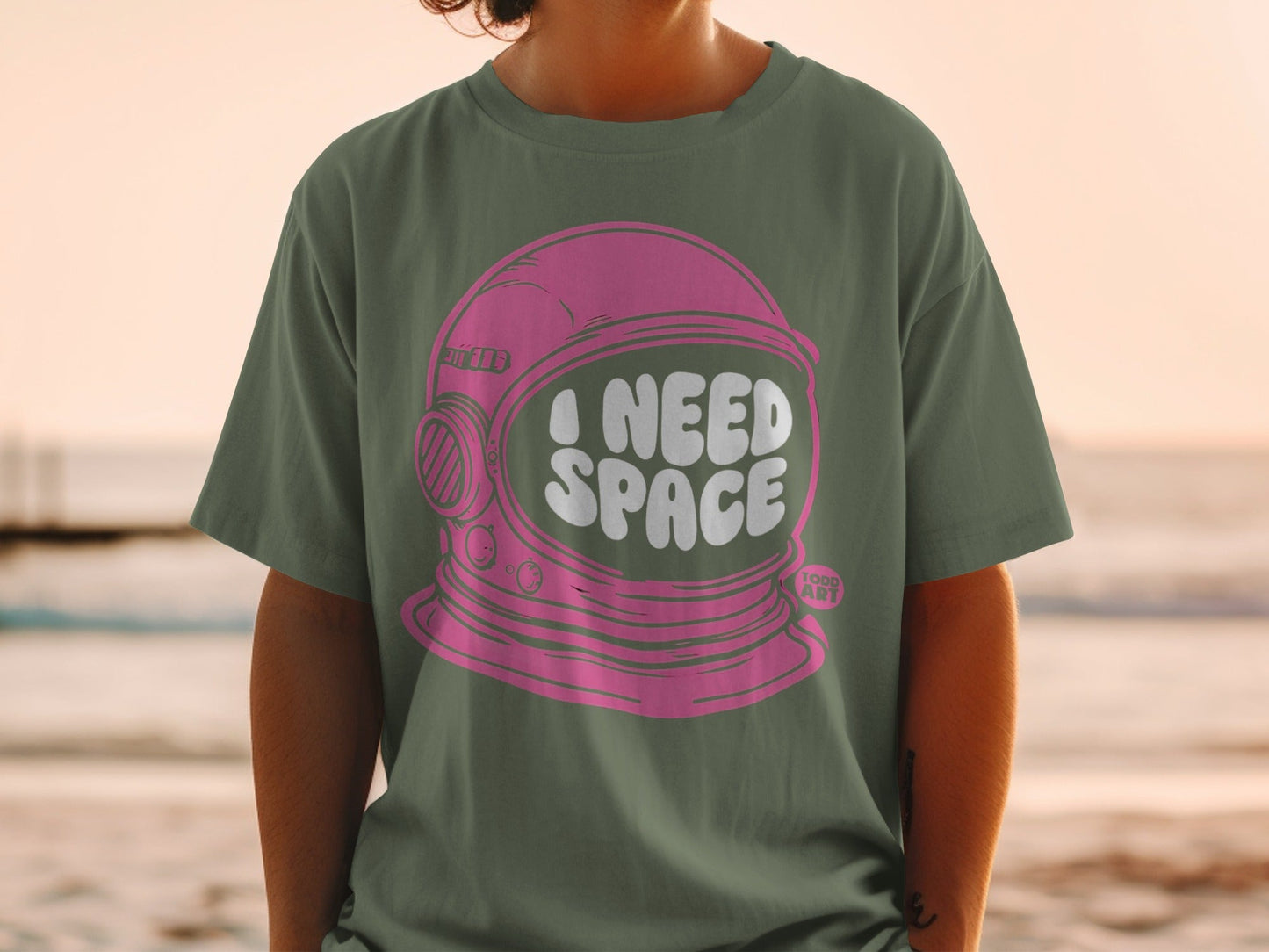 I Need Space Astronaut Helmet Graphic T-Shirt