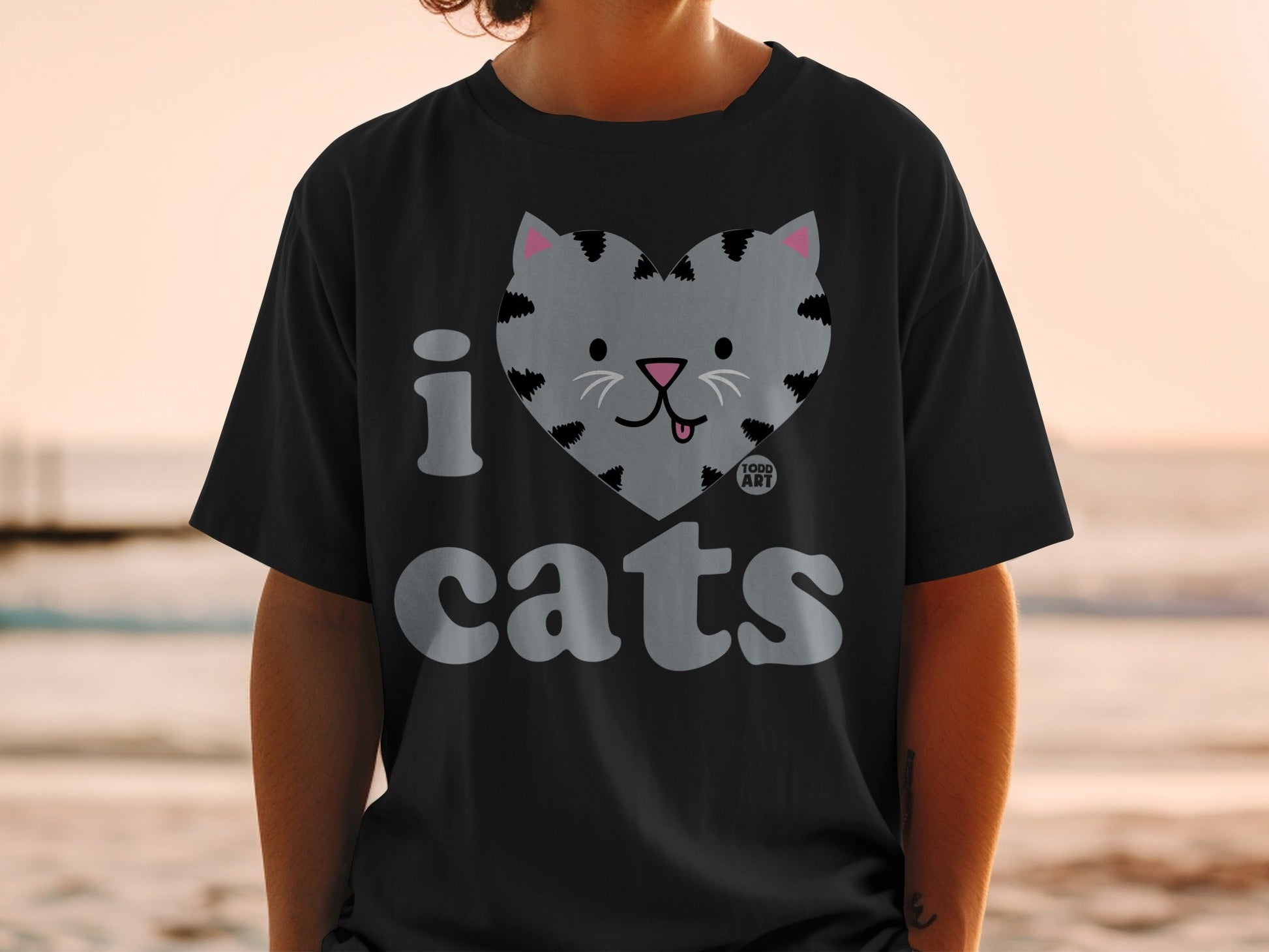 I Love Cats Cute Heart Face Cat Graphic T-Shirt