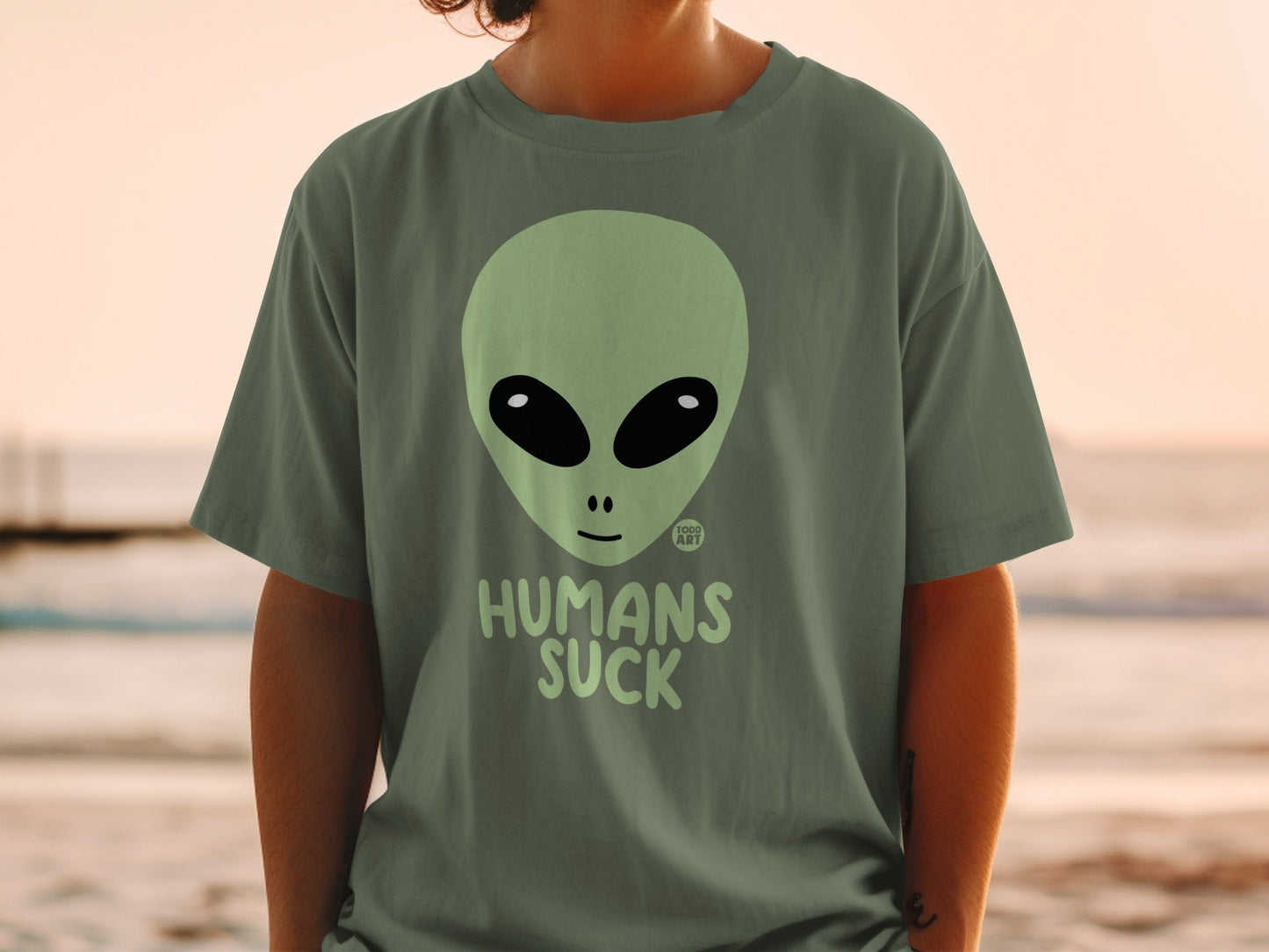 Alien Graphic 'Humans Suck' T-shirt