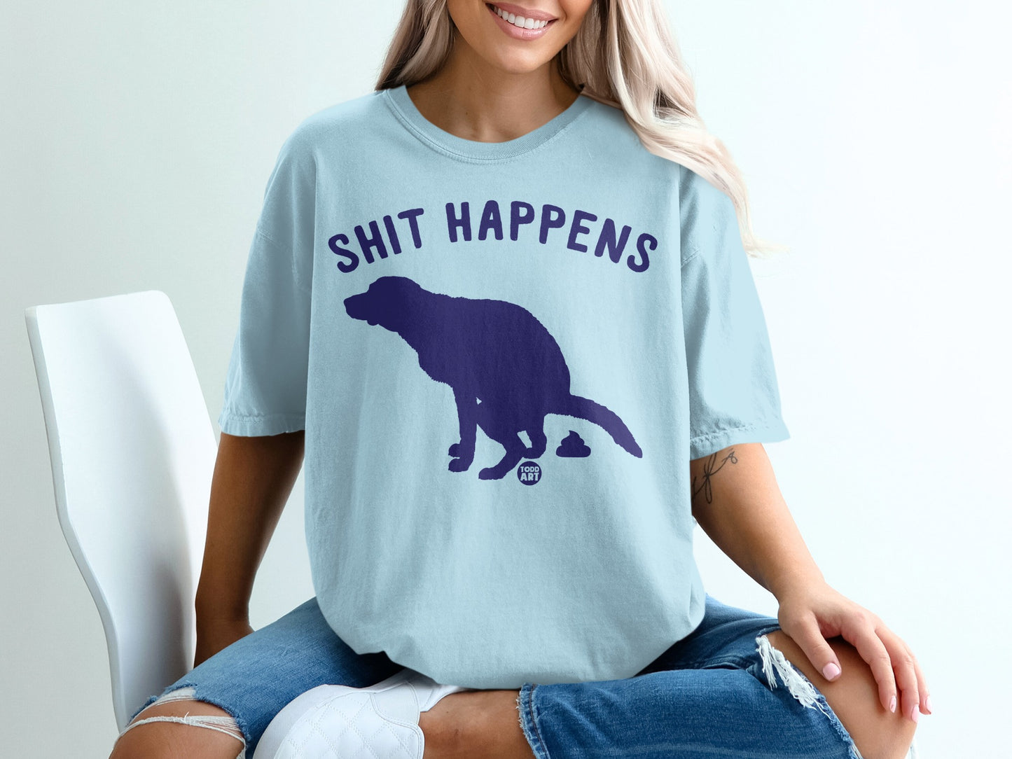 Shit Happens Funny Dog Graphic T-Shirt for Casual Wear
