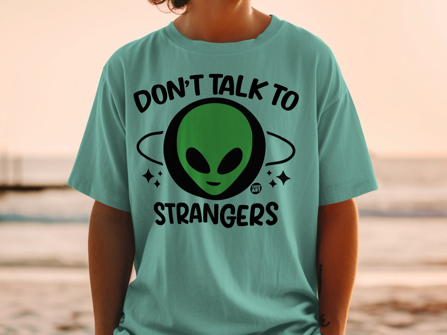 Don't Talk to Strangers Alien Graphic T-shirt