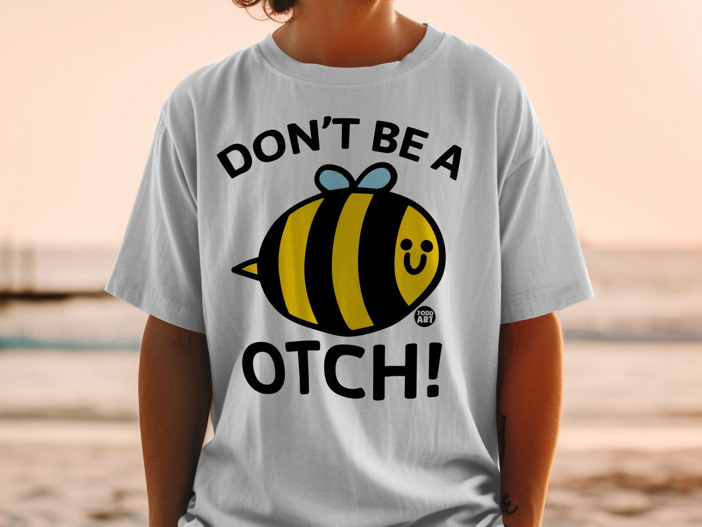 Funny Don't Be A Bee Graphic T-Shirt with Cute Design