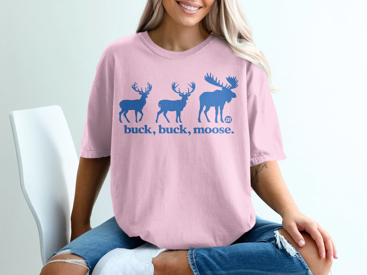 Funny Buck Buck Moose Graphic Tee for Animal Lovers