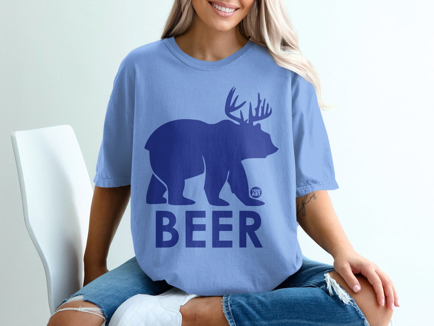 Funny Antlered Bear Beer T-Shirt for Casual Wear