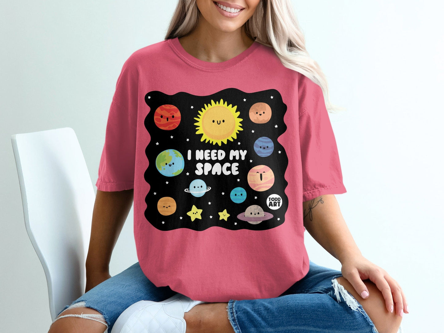 I Need My Space Cute Planets Graphic Women's T-Shirt