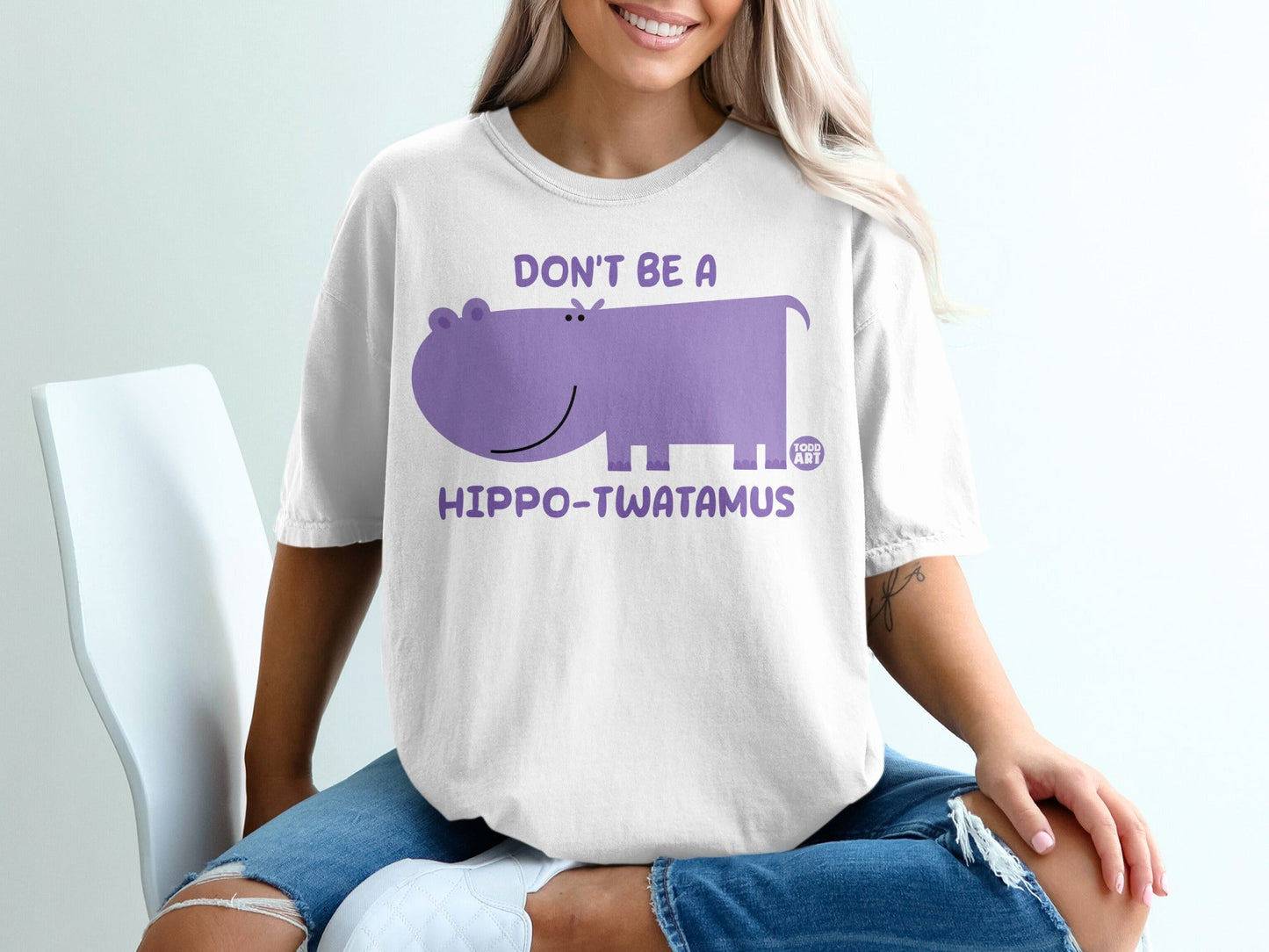 Don't Be A Hippo-Twatamus Creative Graphic T-Shirt