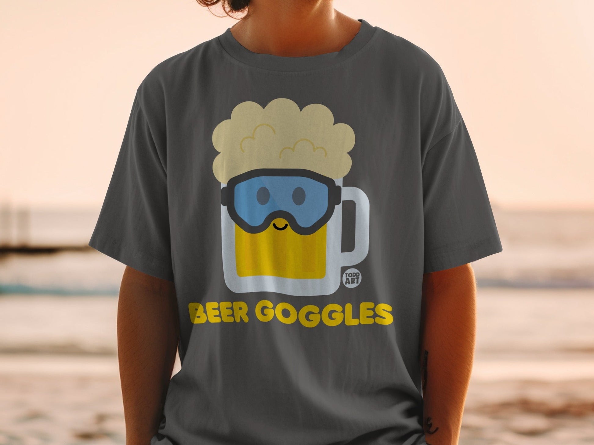 Fun Beer Goggles Illustrated Graphic T-Shirt