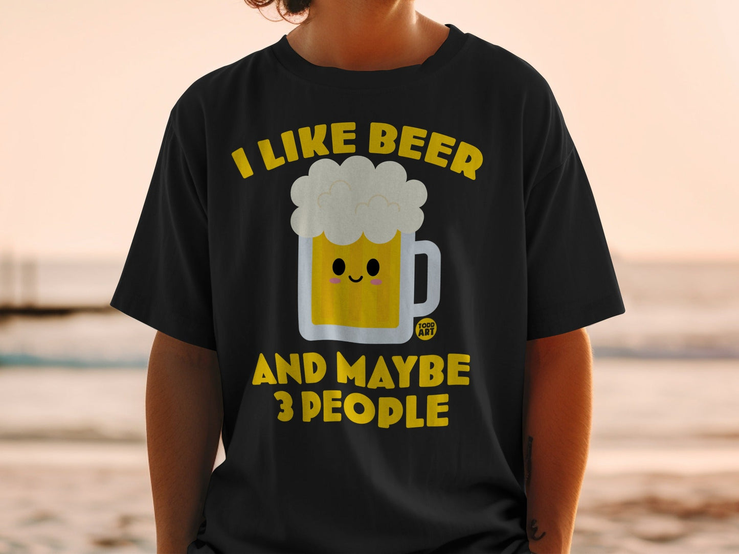 I Like Beer And Maybe 3 People Funny T-Shirt