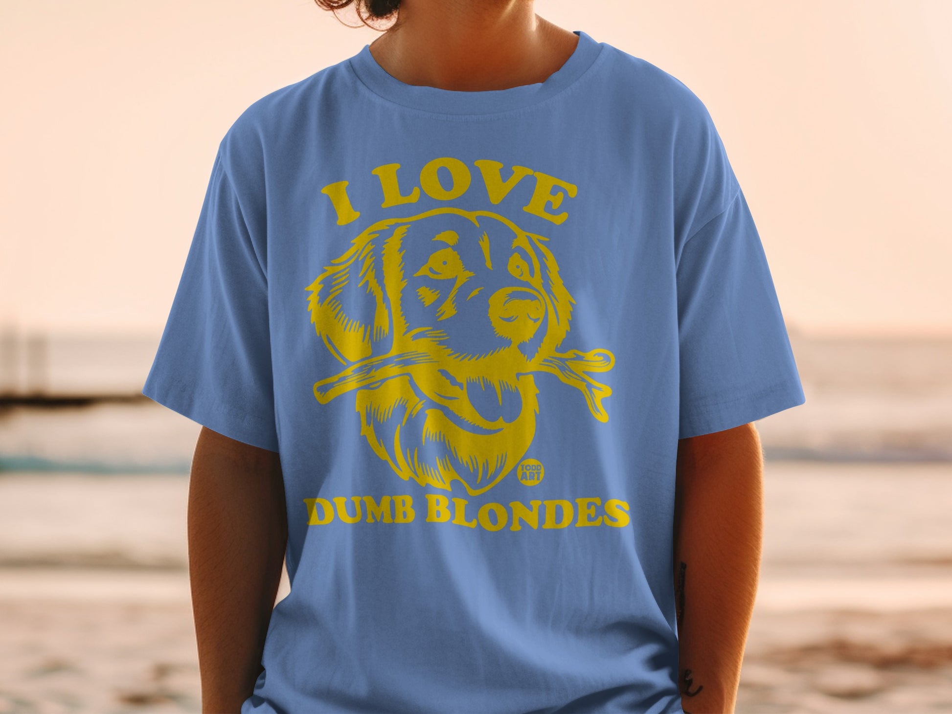 I Love Dumb Blondes Graphic Print T-Shirt Product