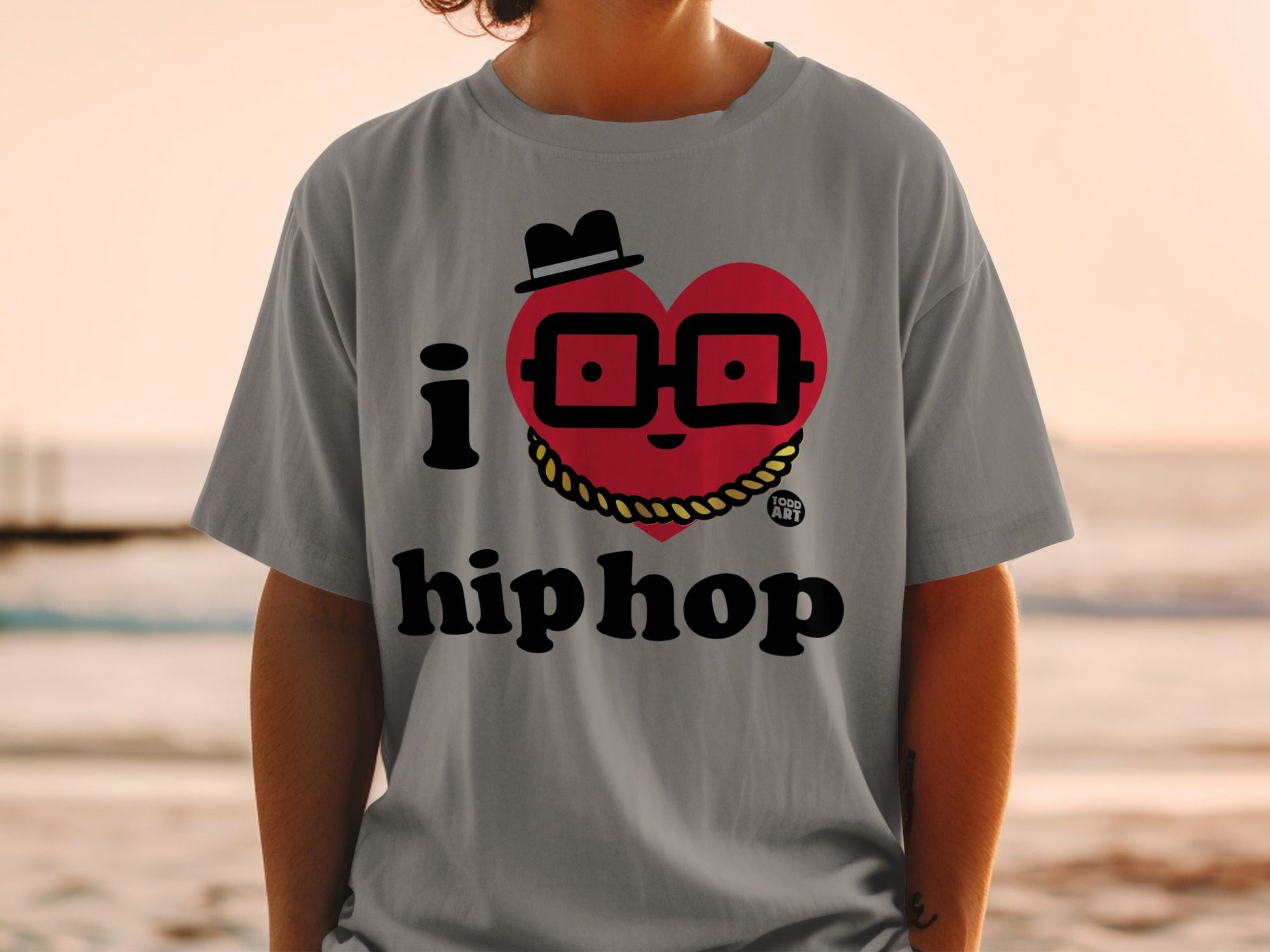 I Heart Hip Hop Graphic Tee for Streetwear Fans
