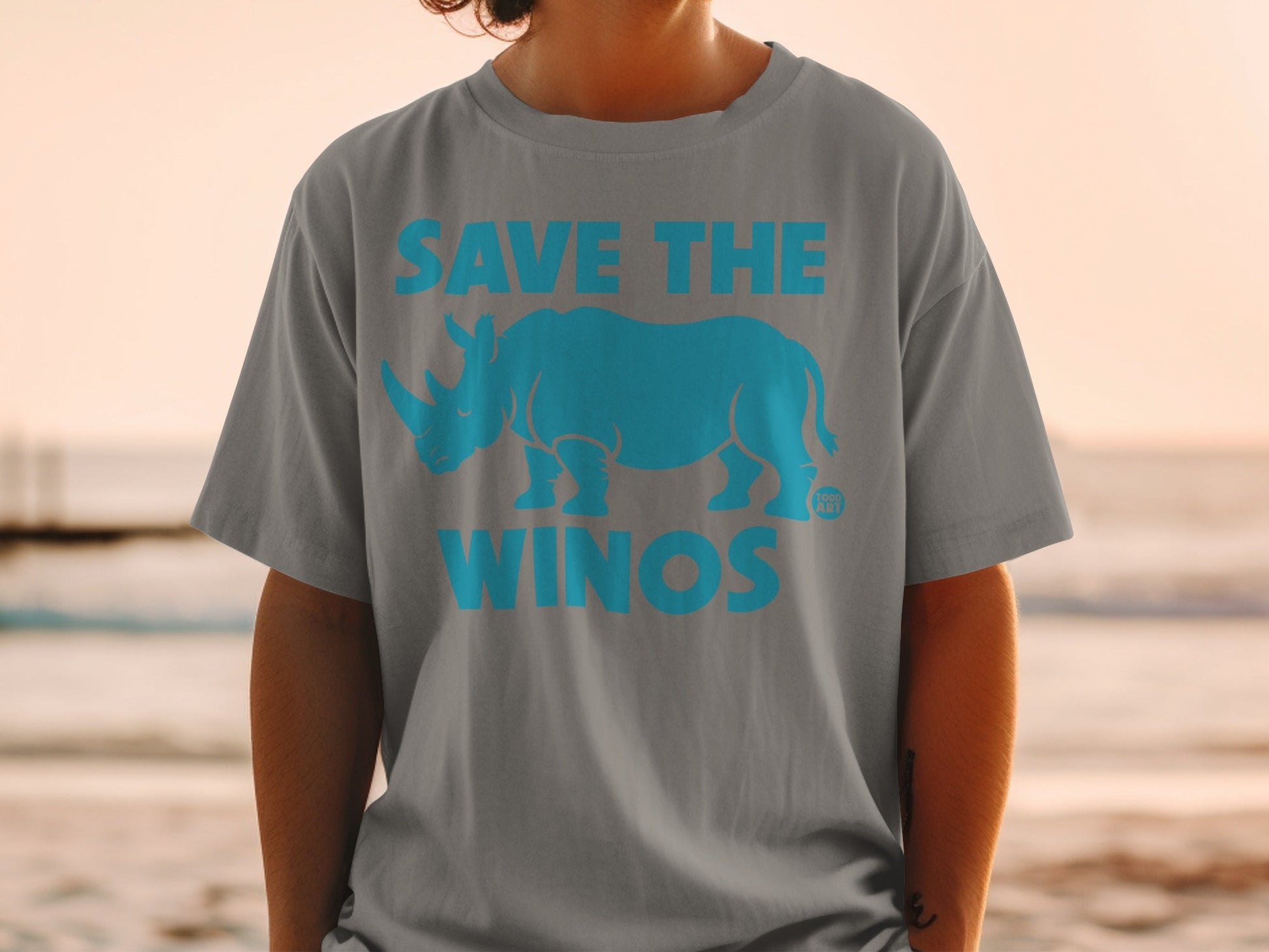 Save The Winos Graphic T-Shirt Trendy Apparel