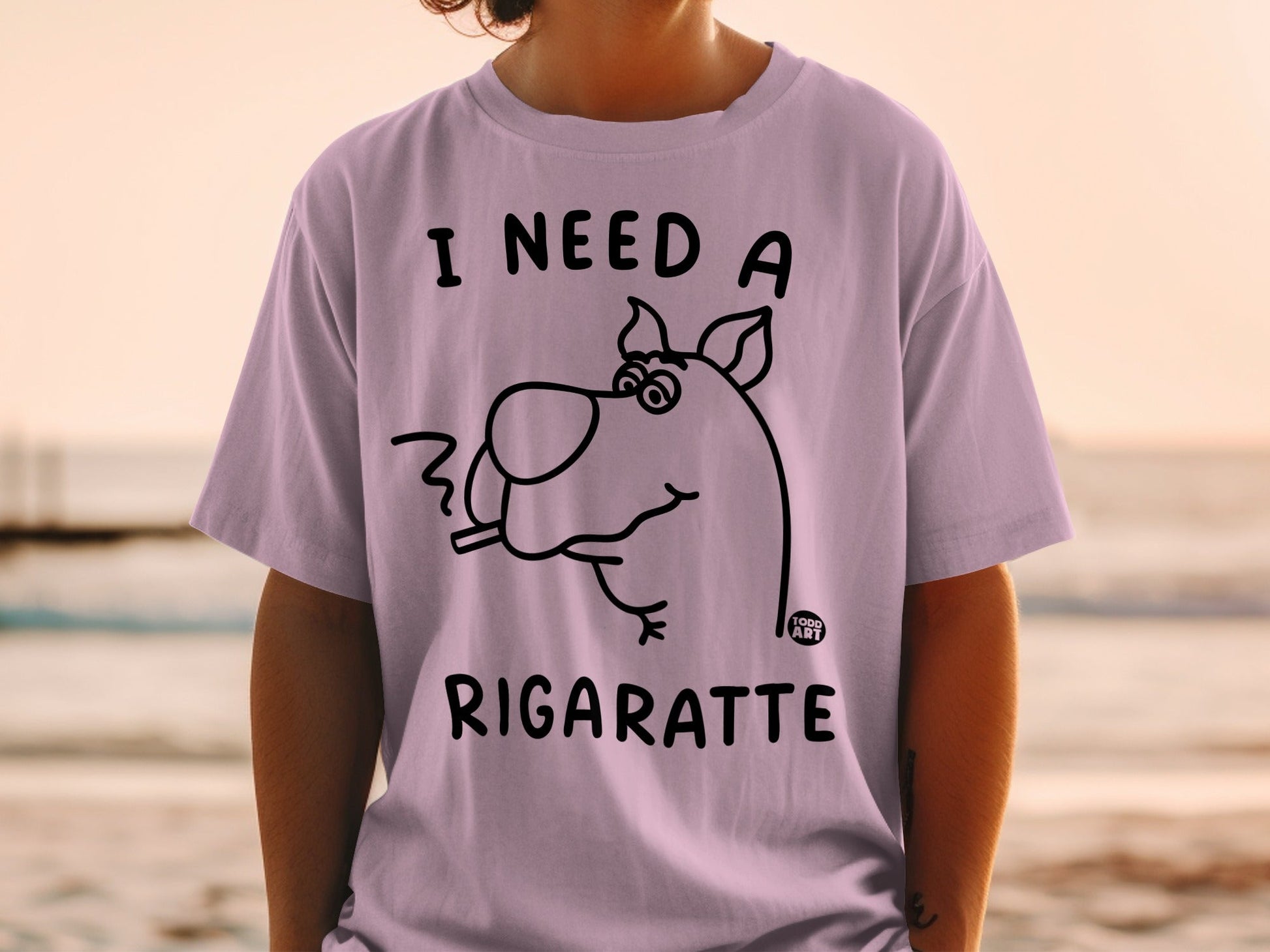Scooby-Doo graphic t-shirt with "I need a rigaratte" text.