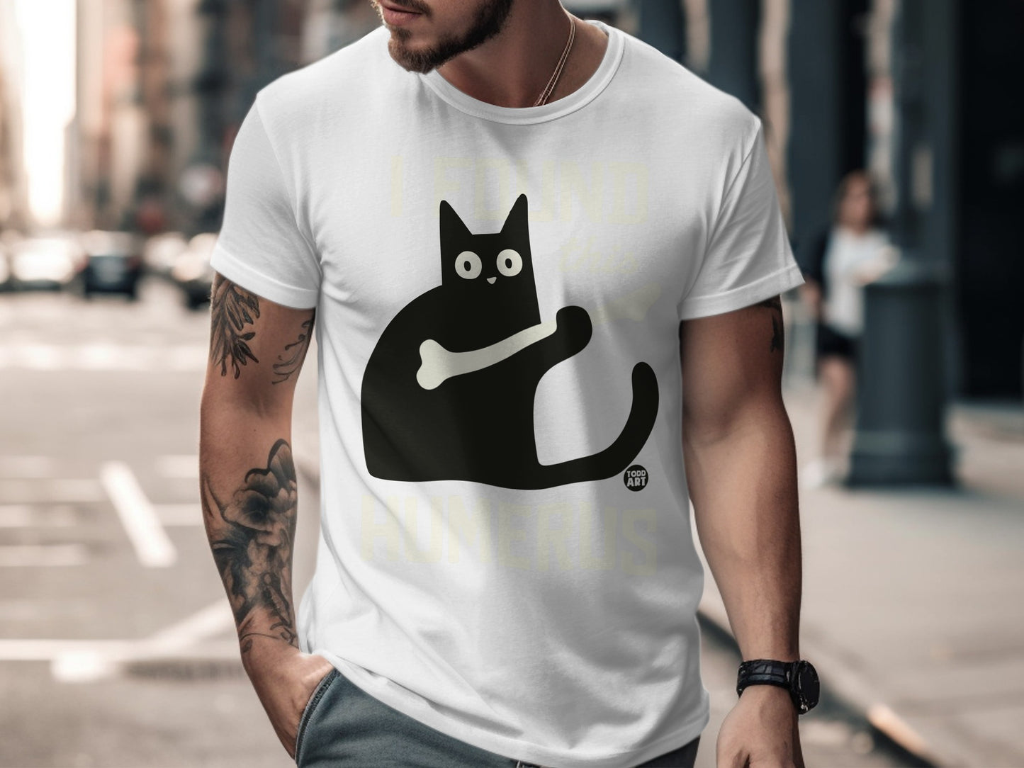 I Found This Humerus Funny Black Cat Graphic T-shirt