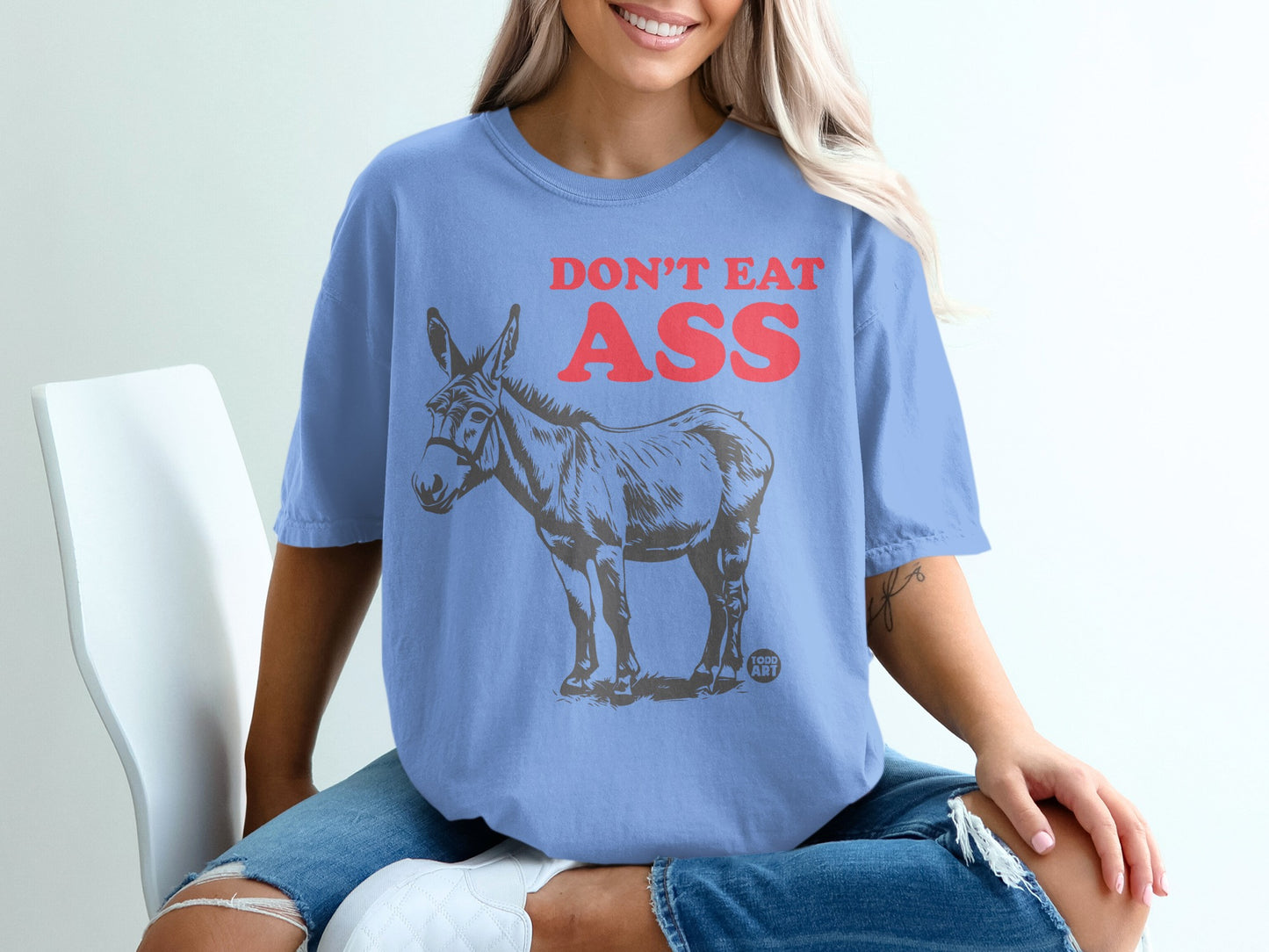 Don't Eat Ass Funny Donkey Graphic T-Shirt