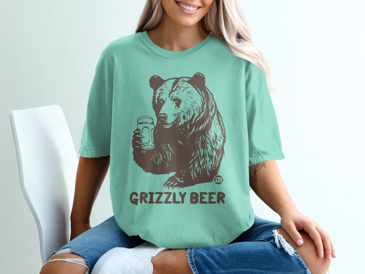 Grizzly Beer Graphic T-Shirt for Casual Outfits