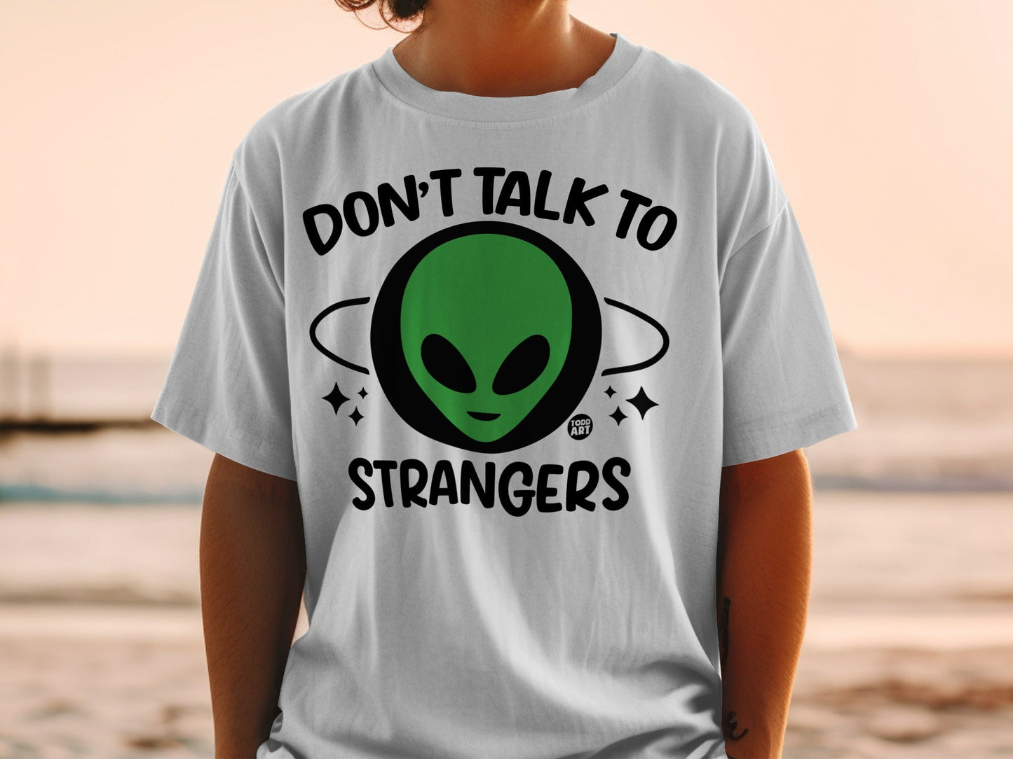 Don't Talk To Strangers Alien Graphic T-Shirt