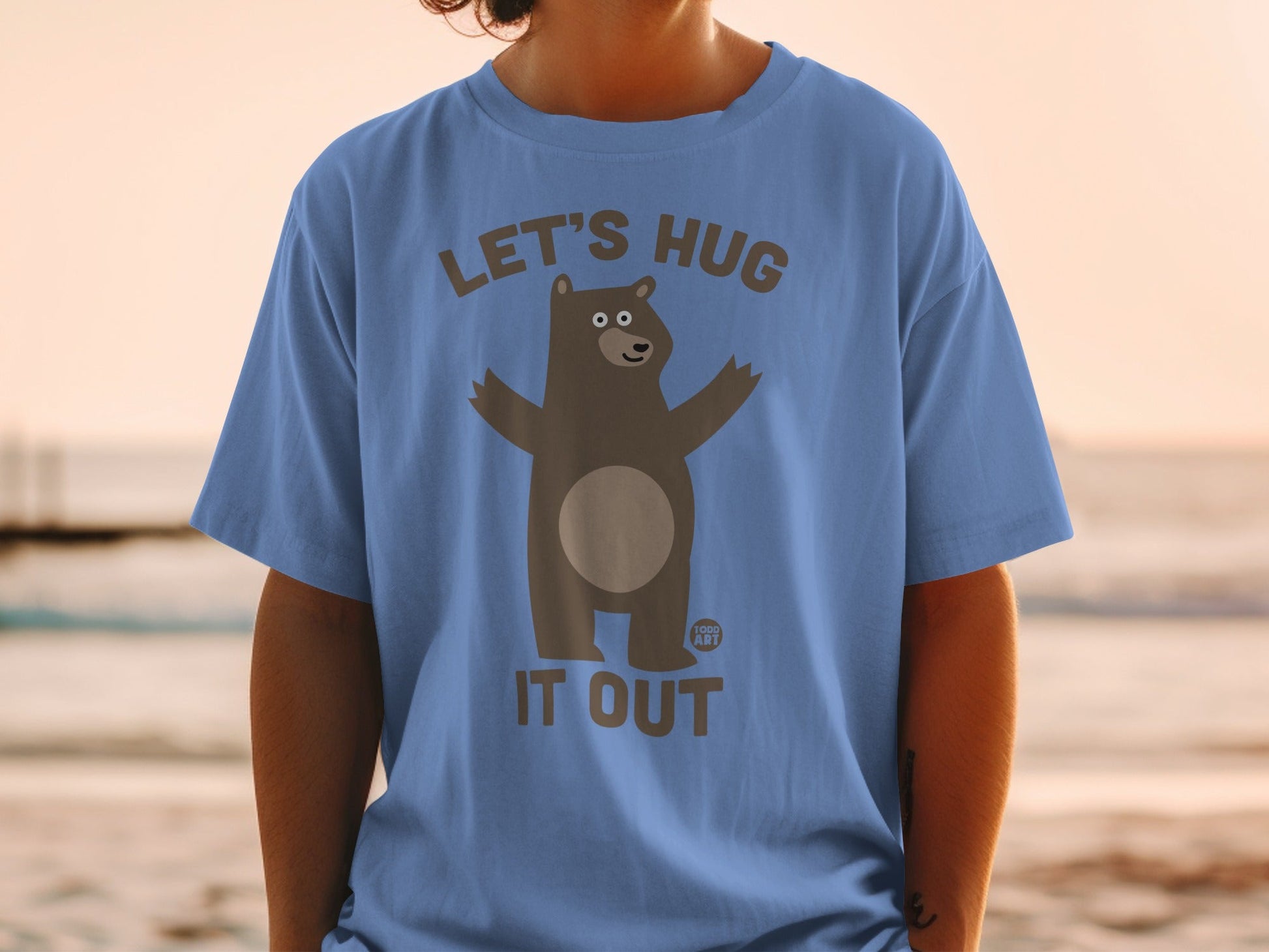 Let's Hug It Out Bear Graphic Design T-shirt