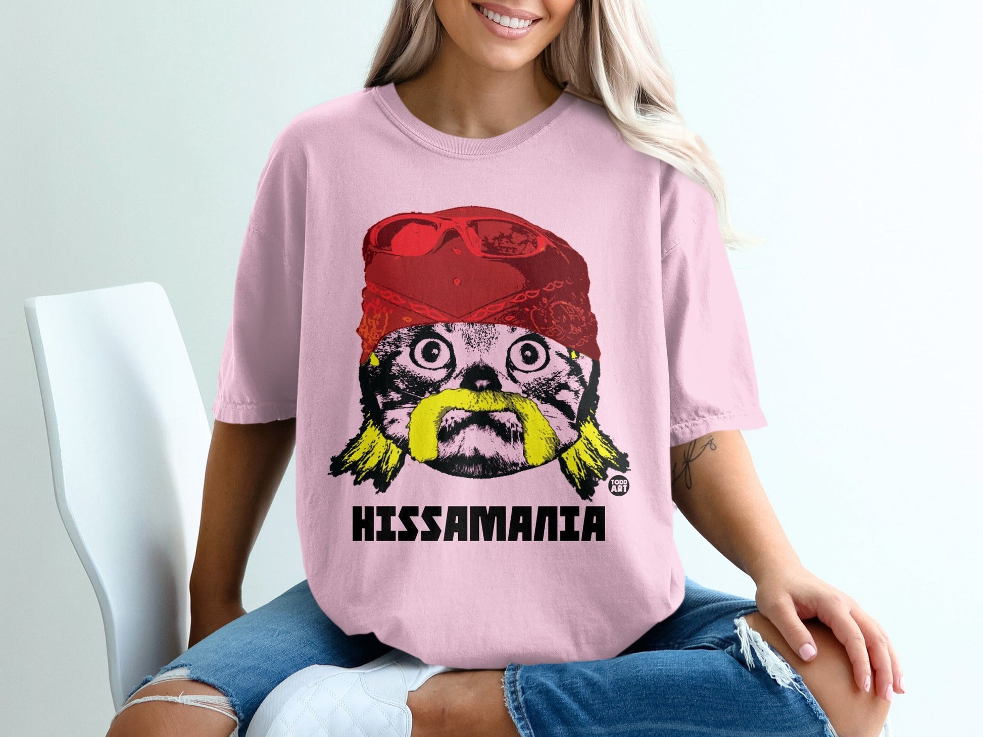 Hissamania Graphic T-shirt with Cat in Red Hat Design