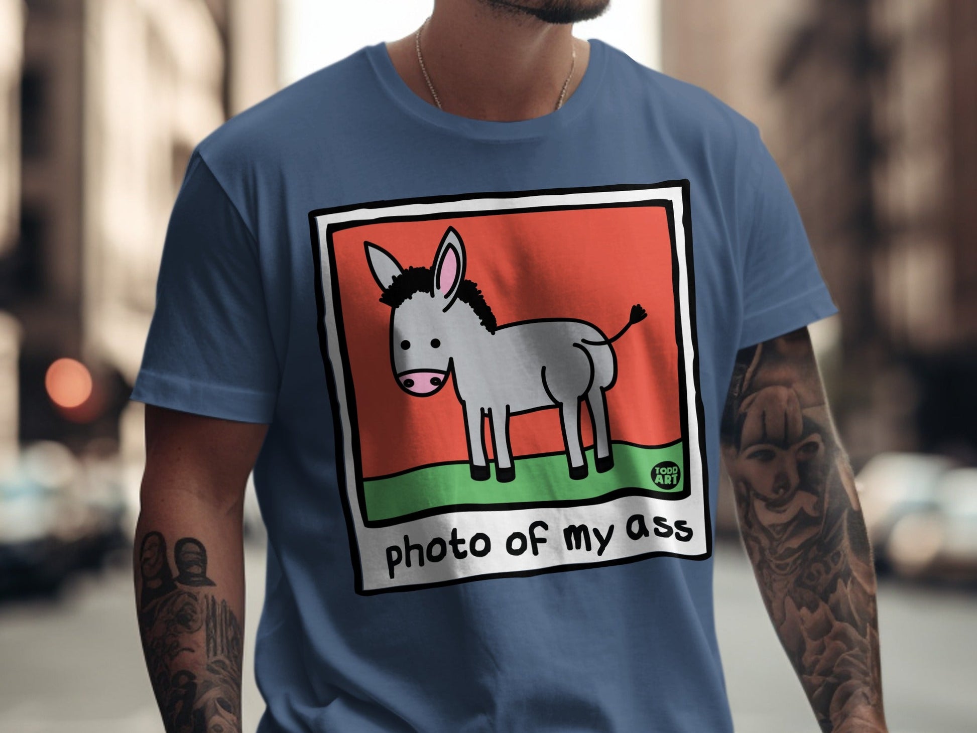 T-shirt with cartoon donkey and text "photo of my ass".